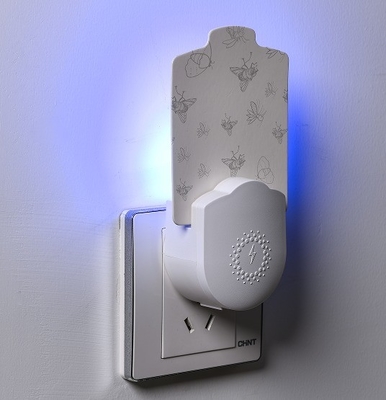 Un buon prezzo. Lampada elettrica 395 nm UV anti zanzara uccidente insetti volanti in linea